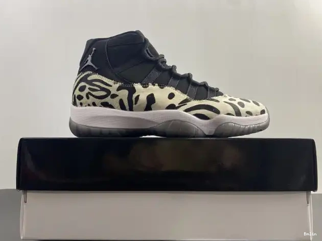 Bmlin shoes AR0715-010 AIR JORDAN ANIMAL 11 INSTINCT 0530